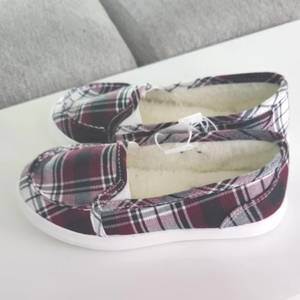Gigil Girls Plaid Slip On Sneakers Faux Fur Lined I Have‎ 3 SIZE (1) And One 13